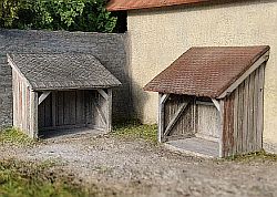 Dvojice kůlen ke zdi - stavebnice TT